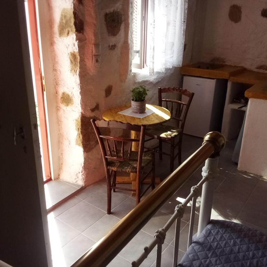 Отель Venduri House Peran Triovasalos Экстерьер фото