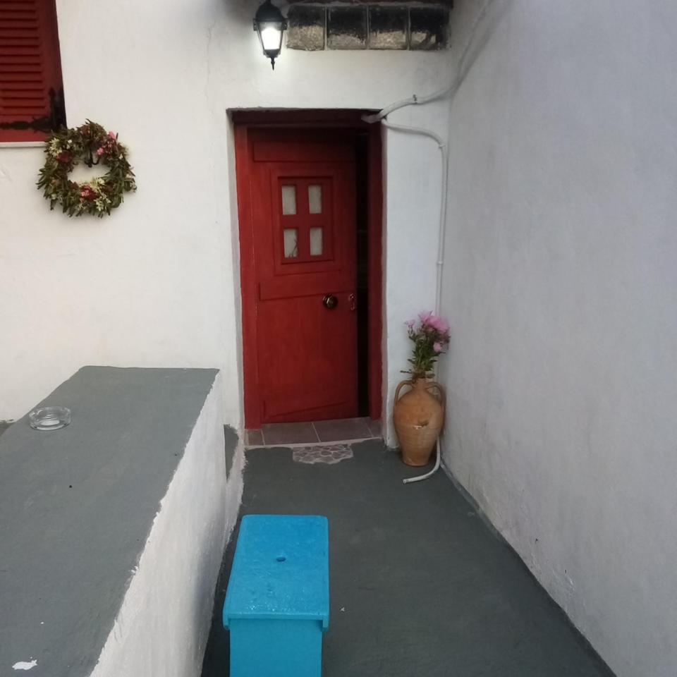 Отель Venduri House Peran Triovasalos Экстерьер фото